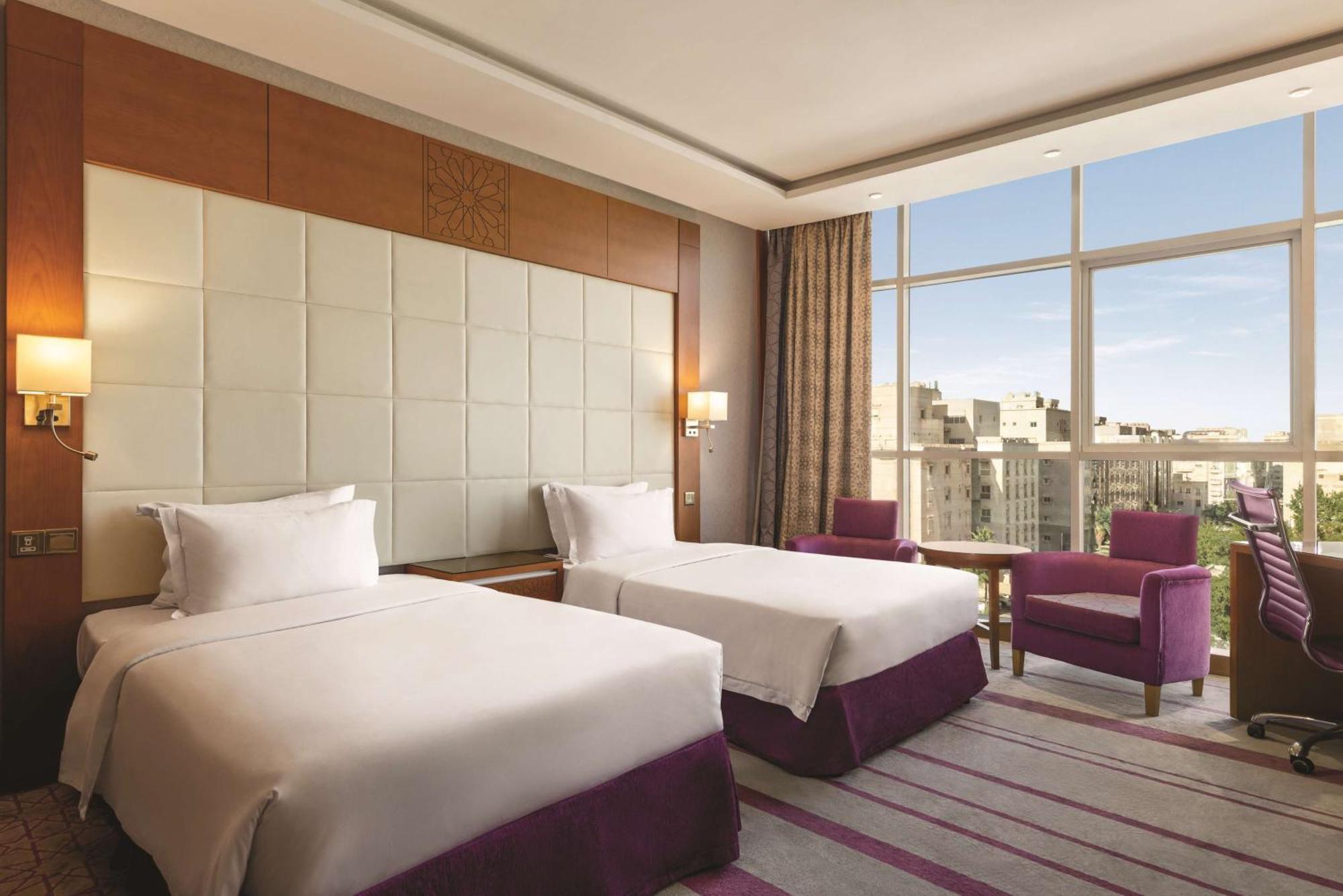 Hotel Vivid Hotel, A Member Of Radisson Individuals 5*