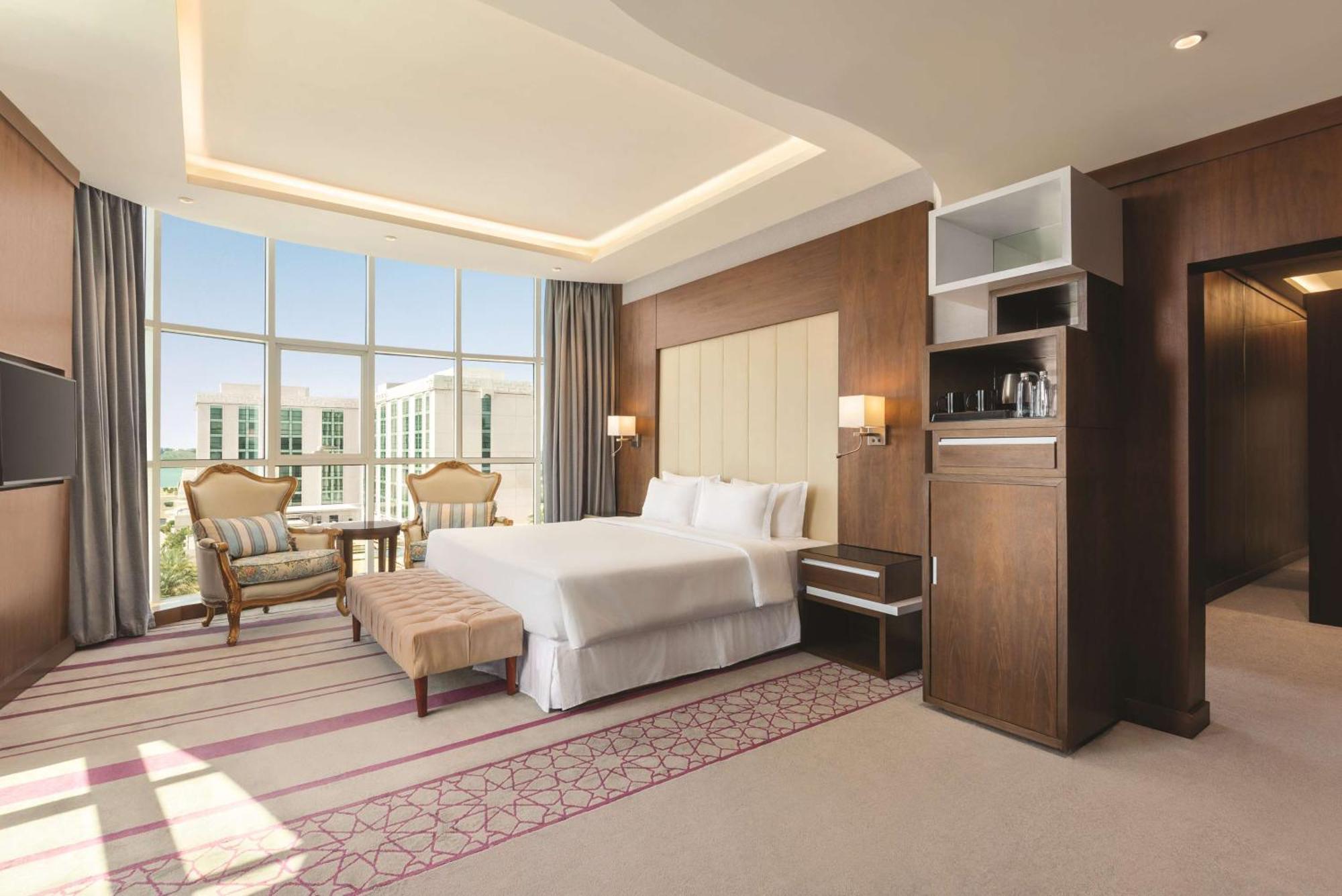Vivid Hotel, A Member Of Radisson Individuals Hotel